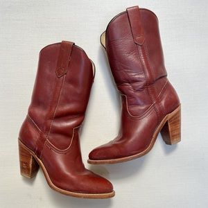 Frye western boot cognac leather size 8.5
